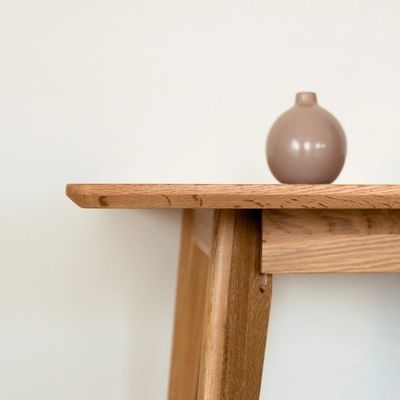 Latest Customized Exquisite Workmanship Solid Wood Dinning Table 120*60*75cm in Rectangular Shape