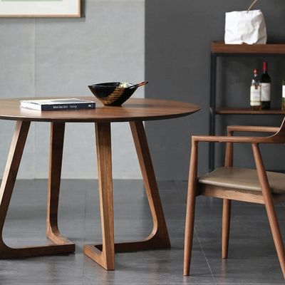Modern Dining Room Furniture 2021 Economy Wood Dinning Table with Customized Practical Design and Features
