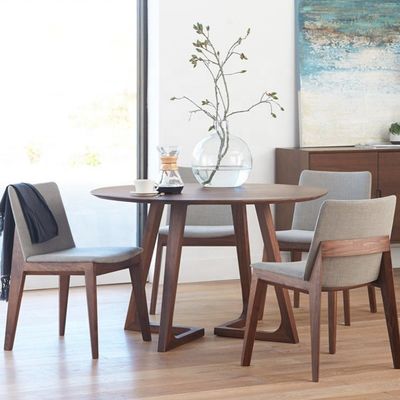 Modern Dining Room Furniture 2021 Economy Wood Dinning Table with Customized Practical Design and Features