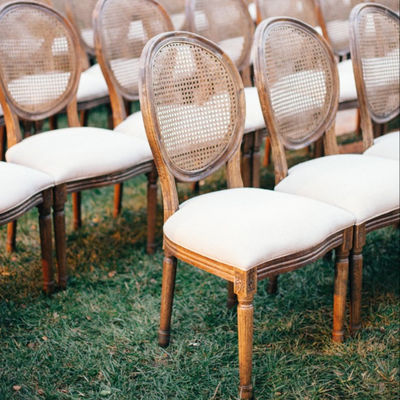 Dinning Banquet Event French Style Rattan Back Solid Wood Louis Chair Stackable Chairs Antique Wooden Chair Modern 100