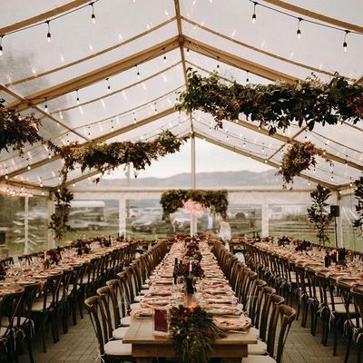 Restaurant and Hotel Solid Wood Woven Cross Back Chair in Modern Nordic Style for Wedding