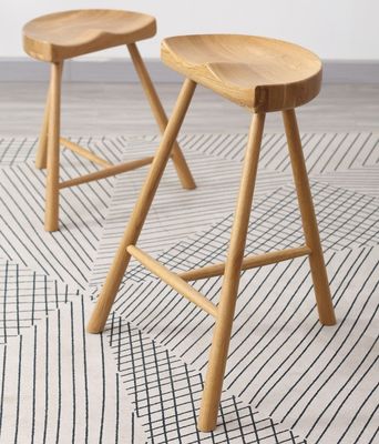 Modern High Chair Design Solid Wood Bar Stool for Pub  L-62