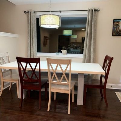Solid Wood Dining Chair for Hotel and Restaurant Classic Cross Back Design Sturdy Construction