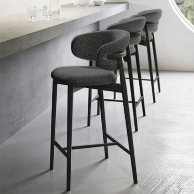G10 Bar Furniture High Chair Bar Stool in Solid Wood for  Seating