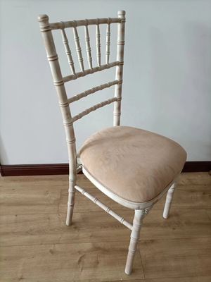 Home Furniture Mail Packing White Wash Chiavari Chairs Wood Wedding Hotel Banquet Stackable Chair with Removable Cushion