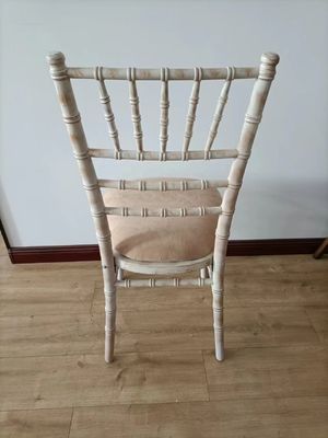 Home Furniture Mail Packing White Wash Chiavari Chairs Wood Wedding Hotel Banquet Stackable Chair with Removable Cushion