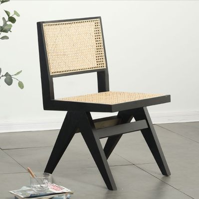 Antique Nordic Restaurant Furniture Solid Wood Dining Chair with Hotel Rattan/Wicker and Good Design