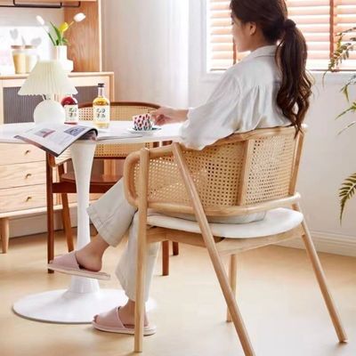 NO Folded Stylish Solid Wood Rattan Dining Chair for Living Room and Dining Room