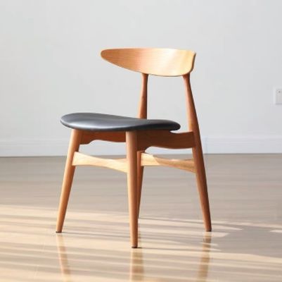 Classical Nordic Upholstered Wood Chairs with Ash Frame Restaurant Chair