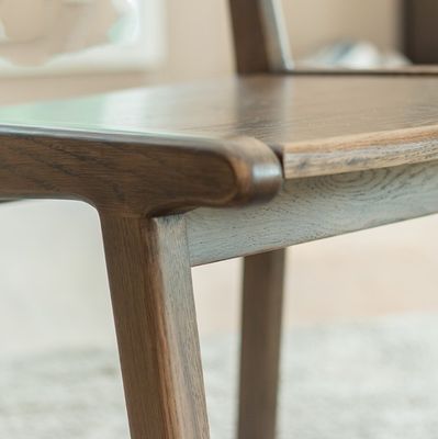 Solid Wood Dining Chairs in Nordic Classical Style for Restaurant Furniture