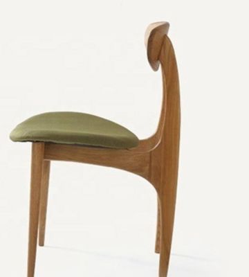 Add a Touch of Elegance to Your Dining Room with a Green Wood Oak Dining Chair