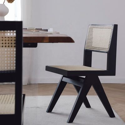 OEM Service Accepted Solid Wood Nordic Modern Dining Chair for Garden Lounge Coffee and Restaurant Furniture