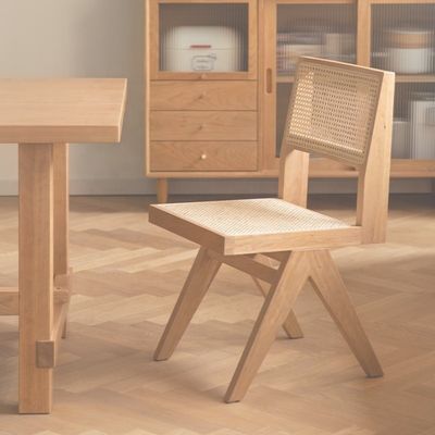 OEM Service Accepted Solid Wood Nordic Modern Dining Chair for Garden Lounge Coffee and Restaurant Furniture