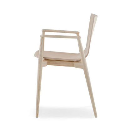 Nordic Light Luxury Solid Wood Armchair Leather Upholstered Dining Chair for Hotel Cafe and Living Room Mail Packing