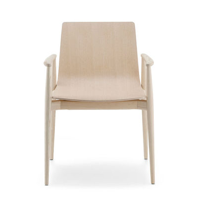 Nordic Light Luxury Solid Wood Armchair Leather Upholstered Dining Chair for Hotel Cafe and Living Room Mail Packing