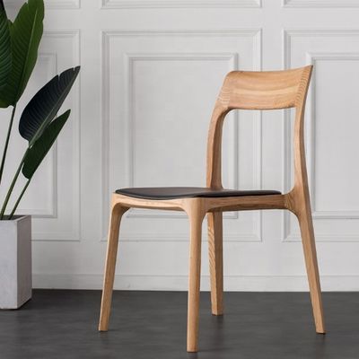 Classic Design Stacked Dining Chair with Solid Wood Material and High Weight Capacity of 200kg