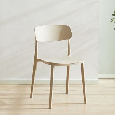 Stackable Red Plastic Chair for Modern Nordic Design in Hotel Restaurant Banquet or Home Dining Area