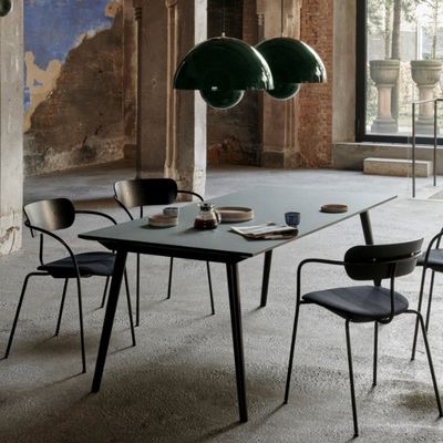 Home Furniture Solid Wood Rectangle Dinning Table for Modern Restaurants