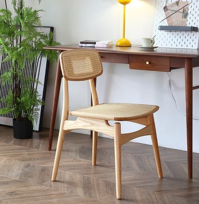 Dining Room Furniture Vintage Luxury Hotel Restaurant Natural Rattan Solid Wood Dining Chair for Events