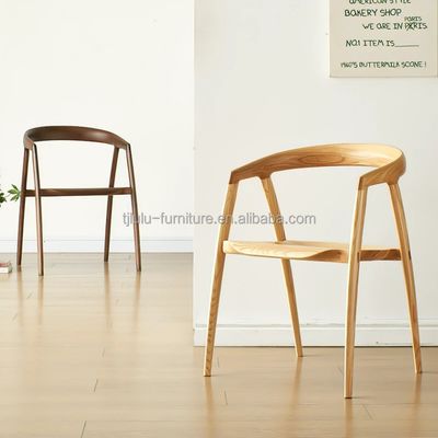Home Furniture Luxury Modern Dining Chair with Solid Wood Frame and Single Seater Design