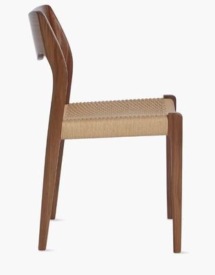 Living Room Furniture Hand Woven Cord Dining Chair in Walnut Color with Solid Wood Frame