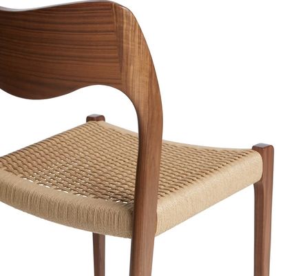 Living Room Furniture Hand Woven Cord Dining Chair in Walnut Color with Solid Wood Frame