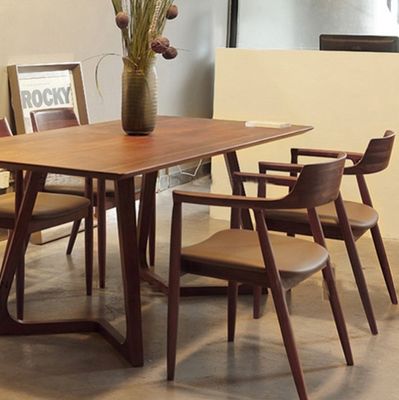 Home Furniture General Solid Wood Restaurant Dining Chairs with Luxury Modern Design and PU Leather Material