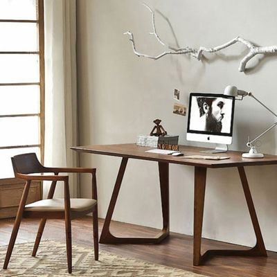 Home Furniture General Solid Wood Restaurant Dining Chairs with Luxury Modern Design and PU Leather Material