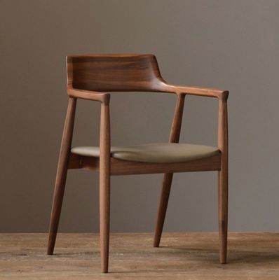 Home Furniture General Solid Wood Restaurant Dining Chairs with Luxury Modern Design and PU Leather Material