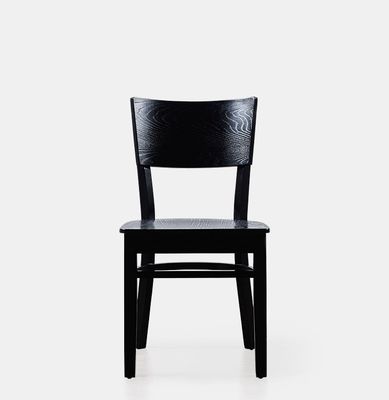 Full Solid Wood Chair in Nordic Modern Style for Restaurant Dining and Family Leisure