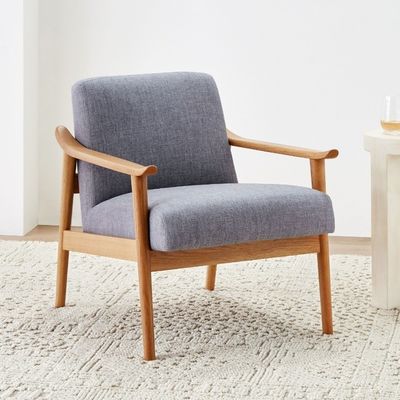 Add Comfort and Elegance to Your Living Room with Solid Wood Leisure Lounge Wooden Sofa Chair W67*D79*H78 CM
