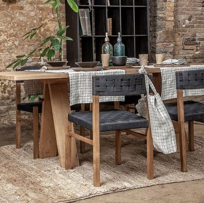 General Home Furniture Modern Solid Wood Dining Table Set for Dining Room and Kitchen