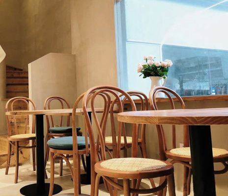 Modern Simple Style Dining Table Set for Office Building Solid Wood Restaurant Table