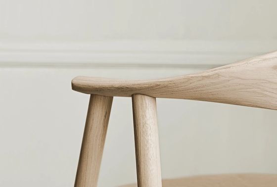 Vintage Luxury Solid Wood Armchair W55*D47.5*H74.5cm for Home Furniture in Classic Style