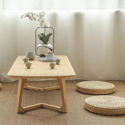 Modern Solid Wood Side Coffee Table Furniture with Nitrolacquer Finish for Living Room Furniture in Nordic Style