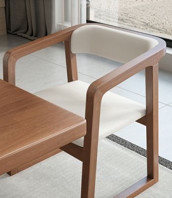 Mail Packing Solid Wood PU Leather Dining Room Chair in Nordic Design and Black/Walnut/Customized Color for Modern Dining