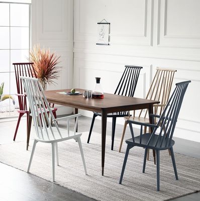 Solid Wood Modern Restaurant Chair for Natural Rattan Dining in Luxury Hotels and Restaurants