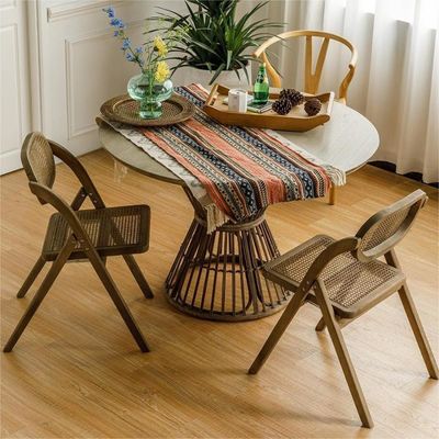 Modern Nordic Style Dining Chair Made of Solid Wood and Foldable for Restaurant
