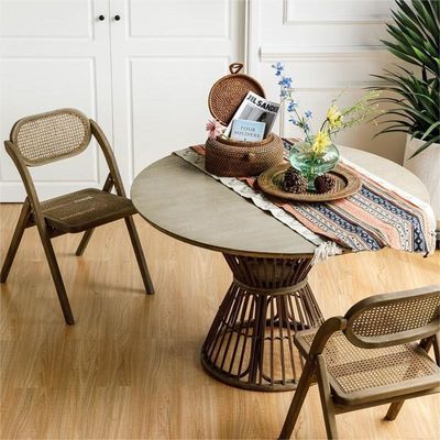 Modern Nordic Style Dining Chair Made of Solid Wood and Foldable for Restaurant