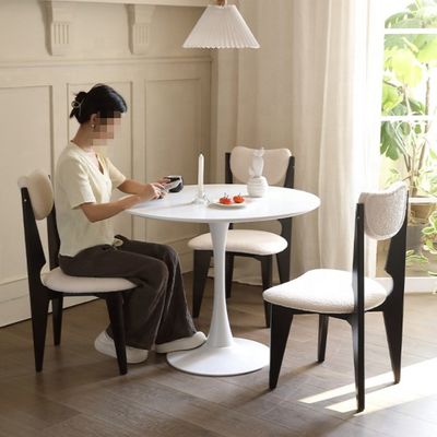 Morden Style Bedroom Wood Dining Chair with Customized Color and Black Legs in White Velvet