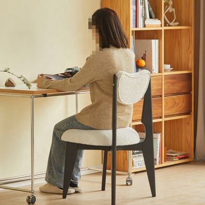 Morden Style Bedroom Wood Dining Chair with Customized Color and Black Legs in White Velvet