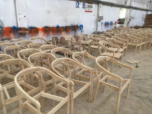 Solid Wood Armrest Dinning Chair in Classical Banquet Style for Hotel Wedding