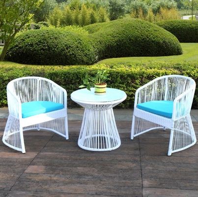 Metal Dining Chair Italian Style Wood Cafe Chair for Modern Luxury Outdoor Seating