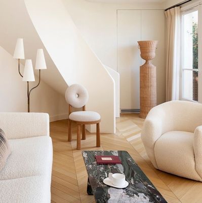 Solid Wood Dining Chair for Hotel OEM Service Accepted in Apartment