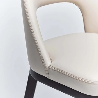 Customized Modern Design Solid Wood PU Leather Dining Room Arm Chair for Cafes and Restaurants 2023