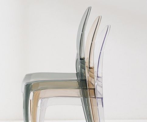 Modern Stackable Dining Chair Made of Transparent PC Material for Stackable in Hotel Cafe Living Room