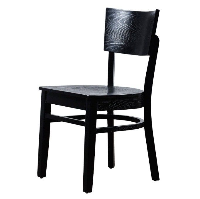 Full Solid Wood Chair in Nordic Modern Style for Restaurant Dining and Family Leisure